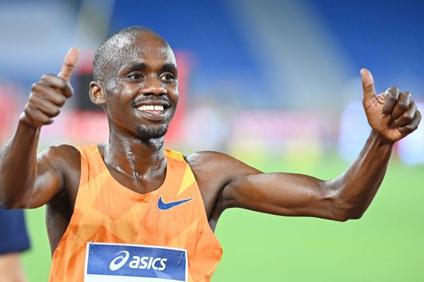 Kiplimo breaks world half marathon record in Lisbon