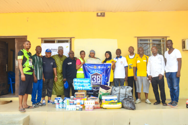 38th Anniversary: Rotary Club of Bompai  visit orphanage homes in Kano