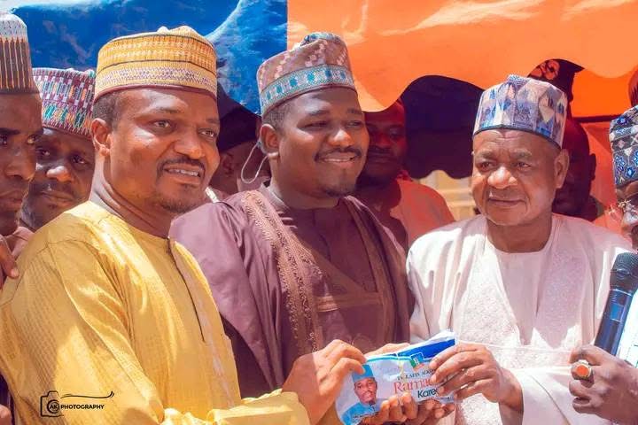 Speaker Abbas’s aide Abubakar Aminu donates cash to Dala LG APC Leaders, &.Supporters